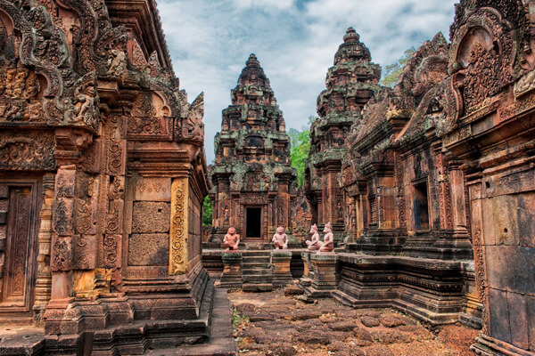 Banteay Srei temple, travel toCambodia