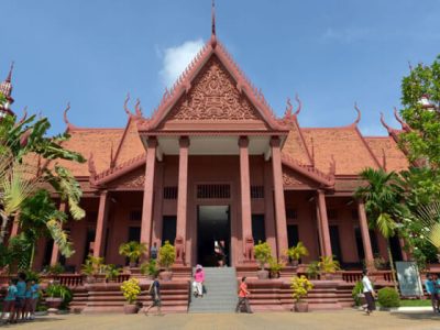 Phnom Penh National Museum, tours in Cambodia