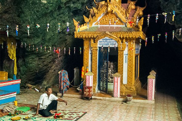 Phnom Sammpeau Temple - Tour in Cambodia