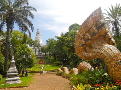 Wat Phnom, Cambodia Tour Pakages