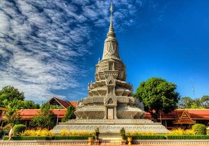 silver pagoda, Phnom Penh Tours