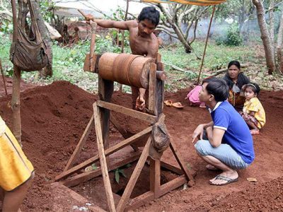 working underground in Ratanakiri, Go Cambodia tours