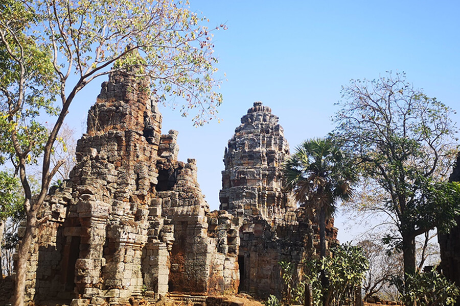 Phnom Banan Temple