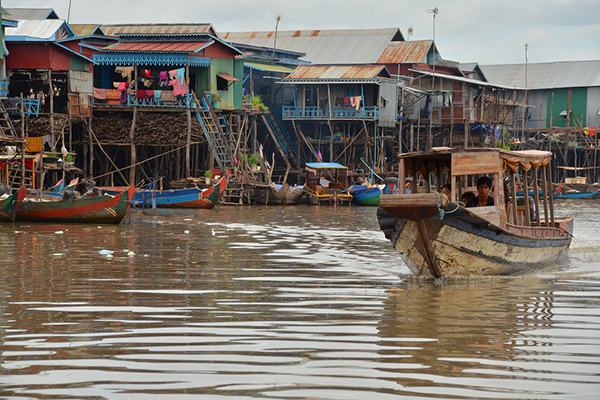 Kampong Khleang Floating Village in Tonle Sap