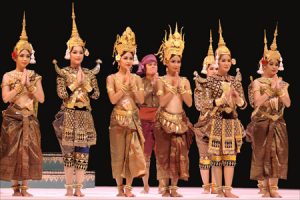 Cambodian girls in traditional costumes