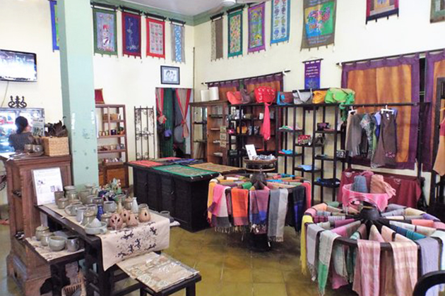 Rajana Craft Shop in Phnom Penh Cambodia
