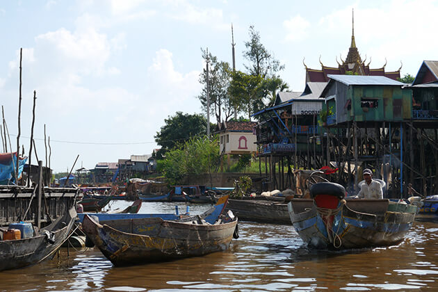 Tonle Sap Lake, Vacation in Cambodia 