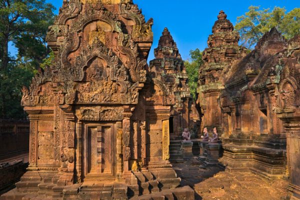 Banteay Srei, Cambodia Packages