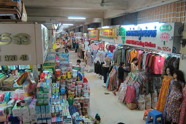 Phnom Penh Shopping Guide & Popular Shopping Destinations - Cambodia Tours