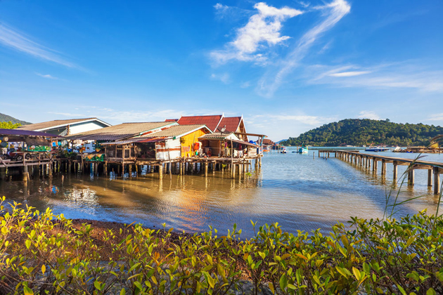 Tonle sap lake floating village
