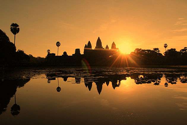 angkor wat sunrise, Cambodia trips 