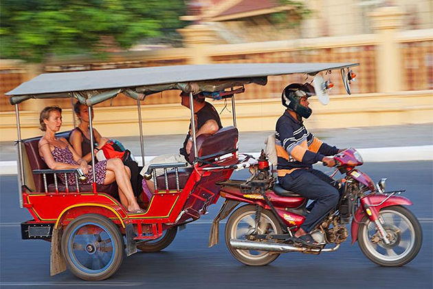 Tuk Tuk Transportation, Tour in Cambodia 