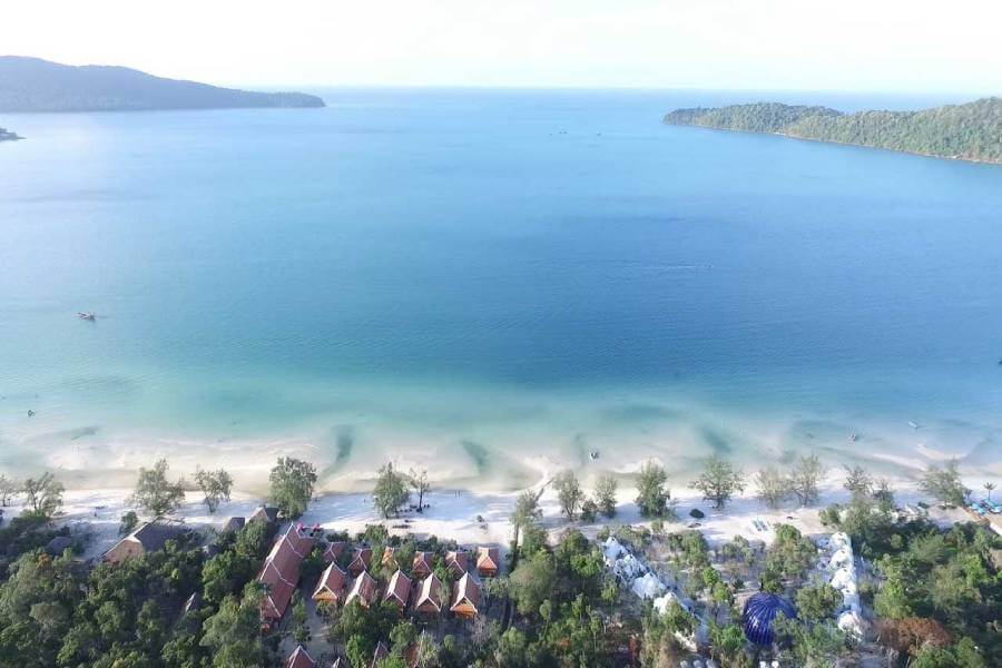 Top 6 Things to Do & See on Saracen Bay, Koh Rong Samloem