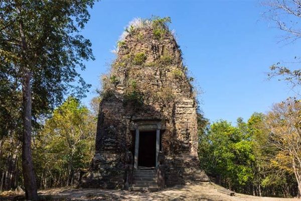 Prasat Tao in Cambodia, Cambodia tour packages