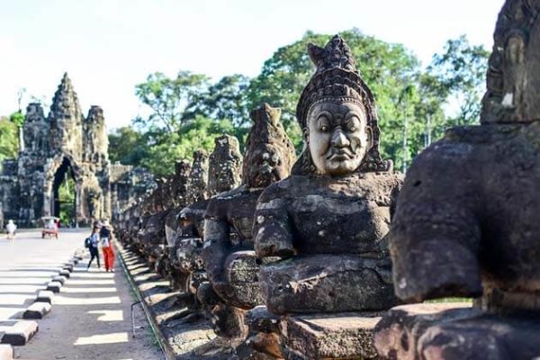 Angkor Thom, Cambodia local tour