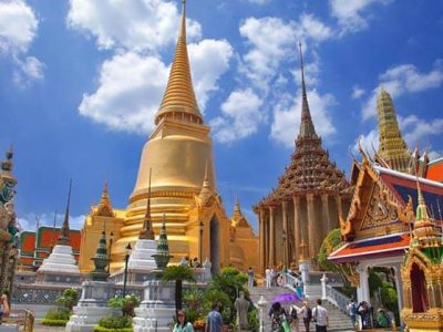 Wat Phra Kaew in Thailand, Cambodia Thailand tour