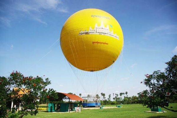 Angkor Air Balloon ride, Family Packages in Cambodia