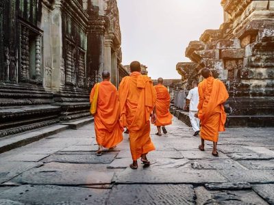 cambodia tour plans Monk in Angkor wat, Cambodia trips