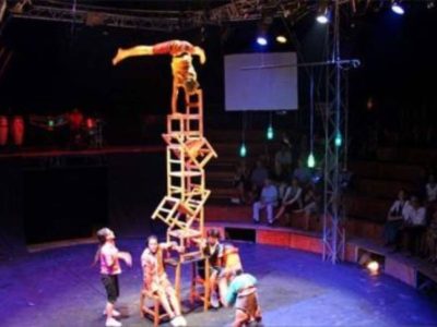 Phare circus in Cambodia, Luxury tour vacations