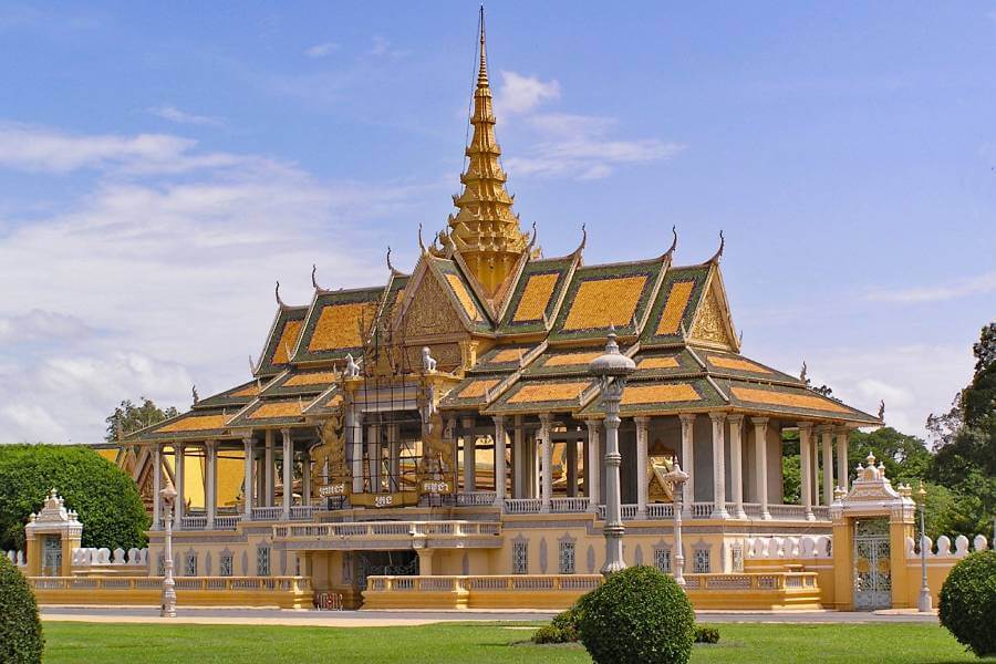 Silver pagoda cambodia