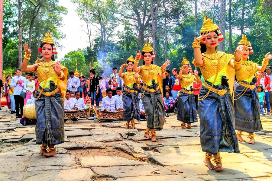 Enjoy Cambodia culture in 7-day tour
