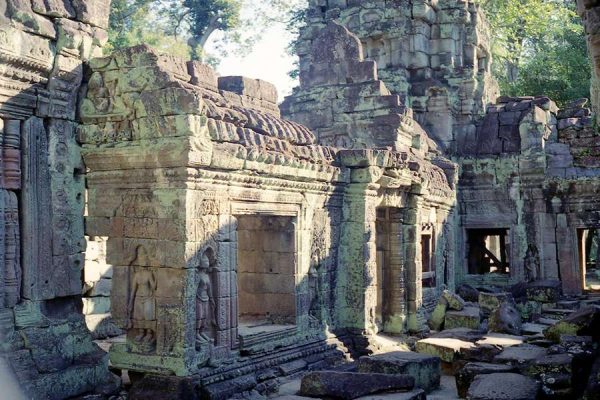 Preah-Khan-temple-Vietnam-Cambodia-tour