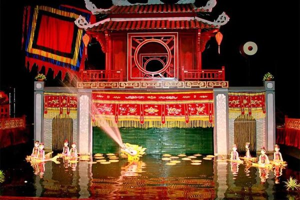 Water-Puppet-Show-in-Hanoi-Vietnam-Cambodia-tour