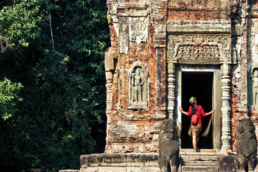 18+ years of cambodia tour company